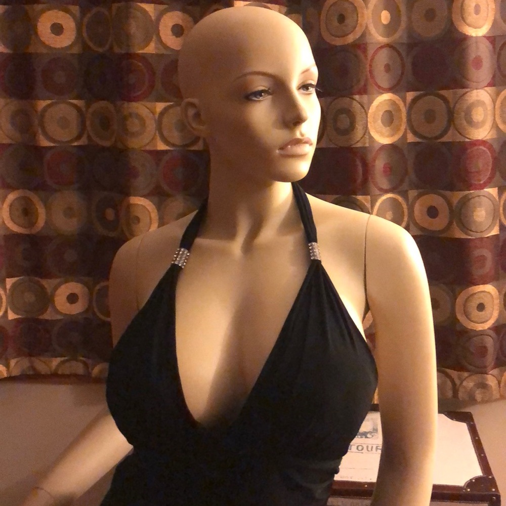 Guess Halter Cocktail Dress - Picture 5 of 5